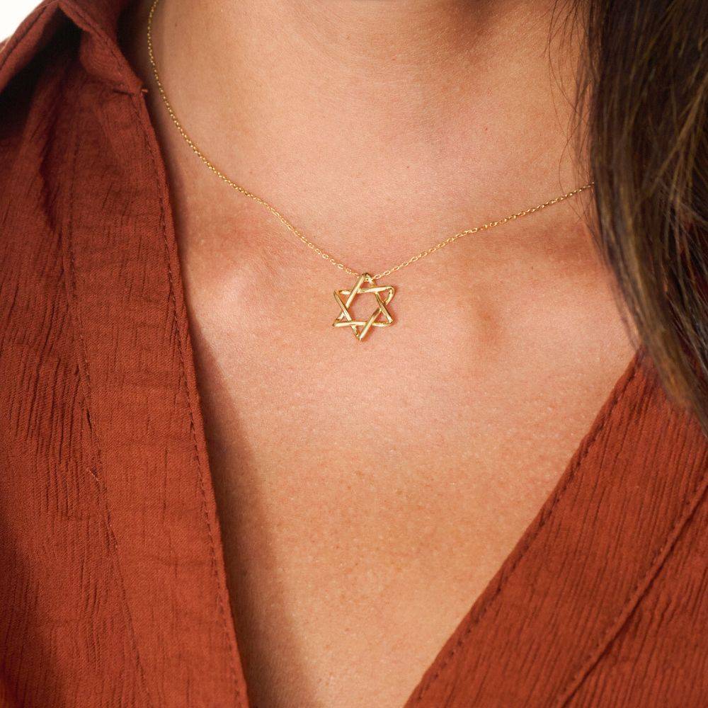 Curved Star of David Necklace in 14K Gold-4 product photo