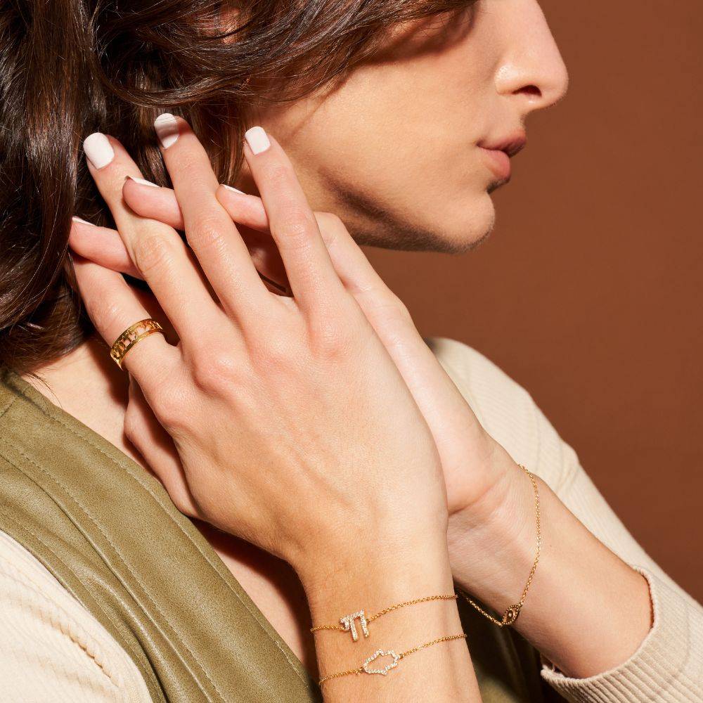 Jewish Wedding Ring with Hebrew Cut-Out Quote in Gold Vermeil-7 product photo