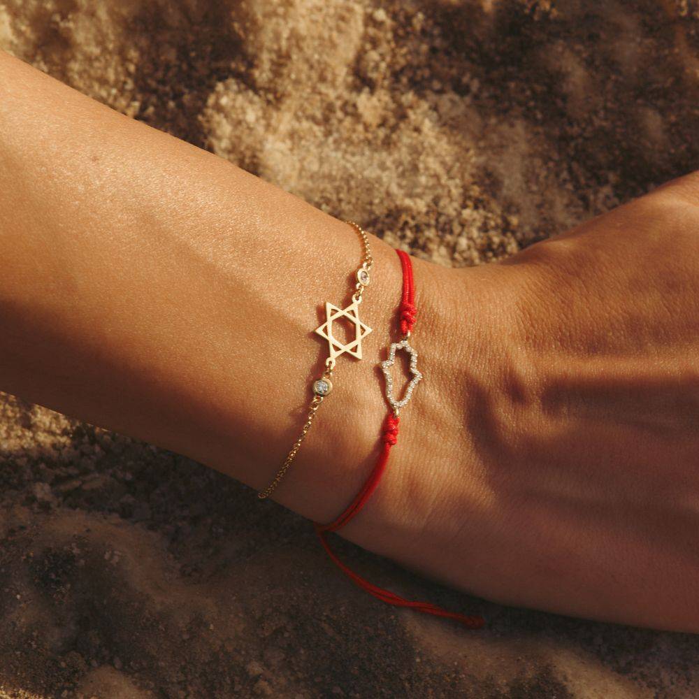 Diamonds Pave Hamsa Cord Bracelet in 10K Yellow Gold-1 product photo