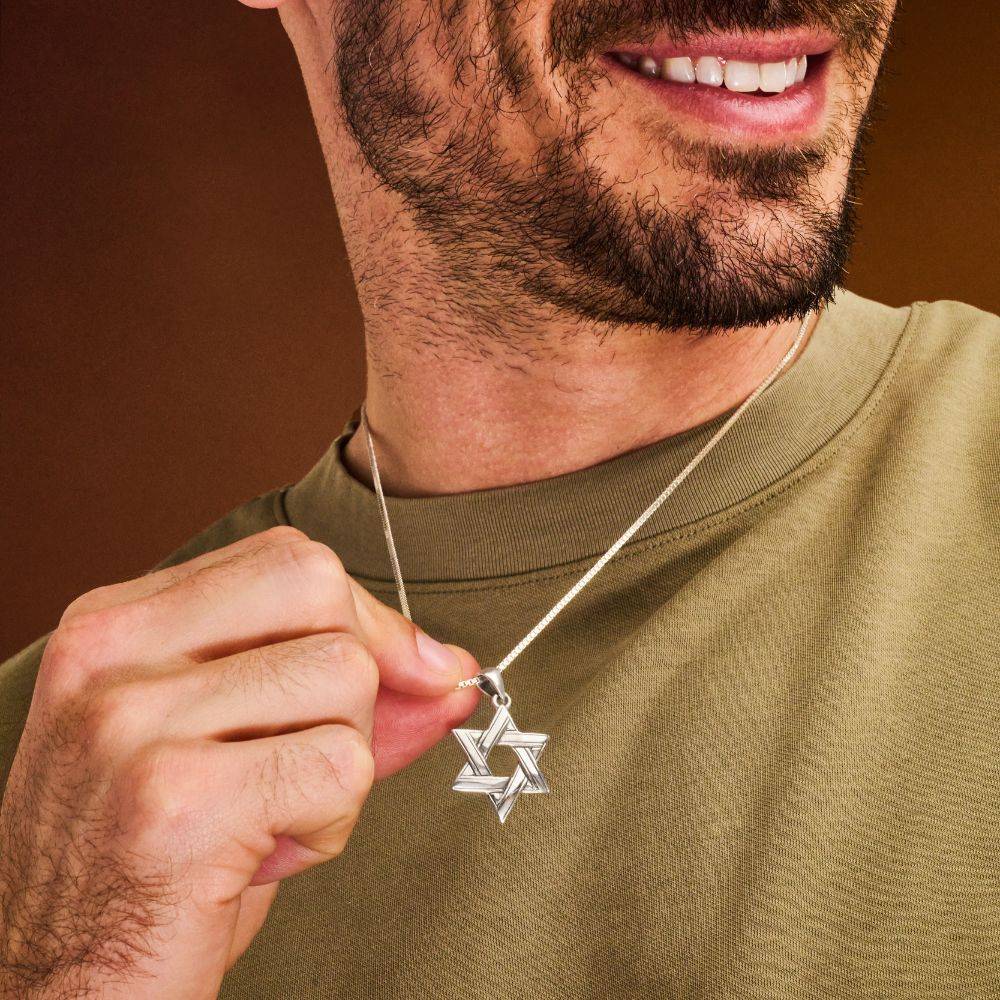 Star of David Men's Necklace in Sterling Silver-1 Star of David Men's Necklace in Sterling Silver-1 product photo